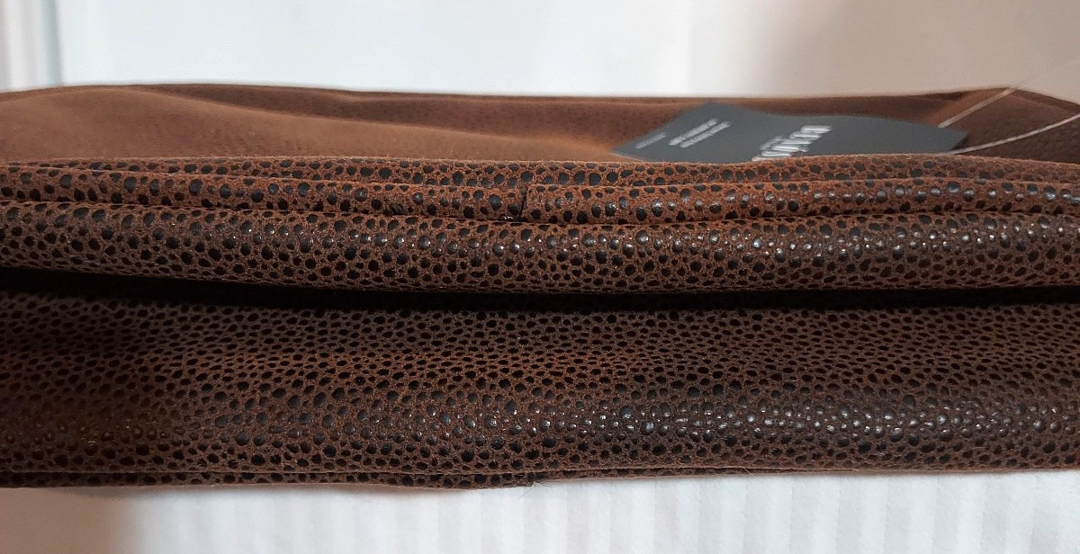 Benoss Milan MENS Brown Polyester PVC Leather Deluxe Toiletry Bag NWT