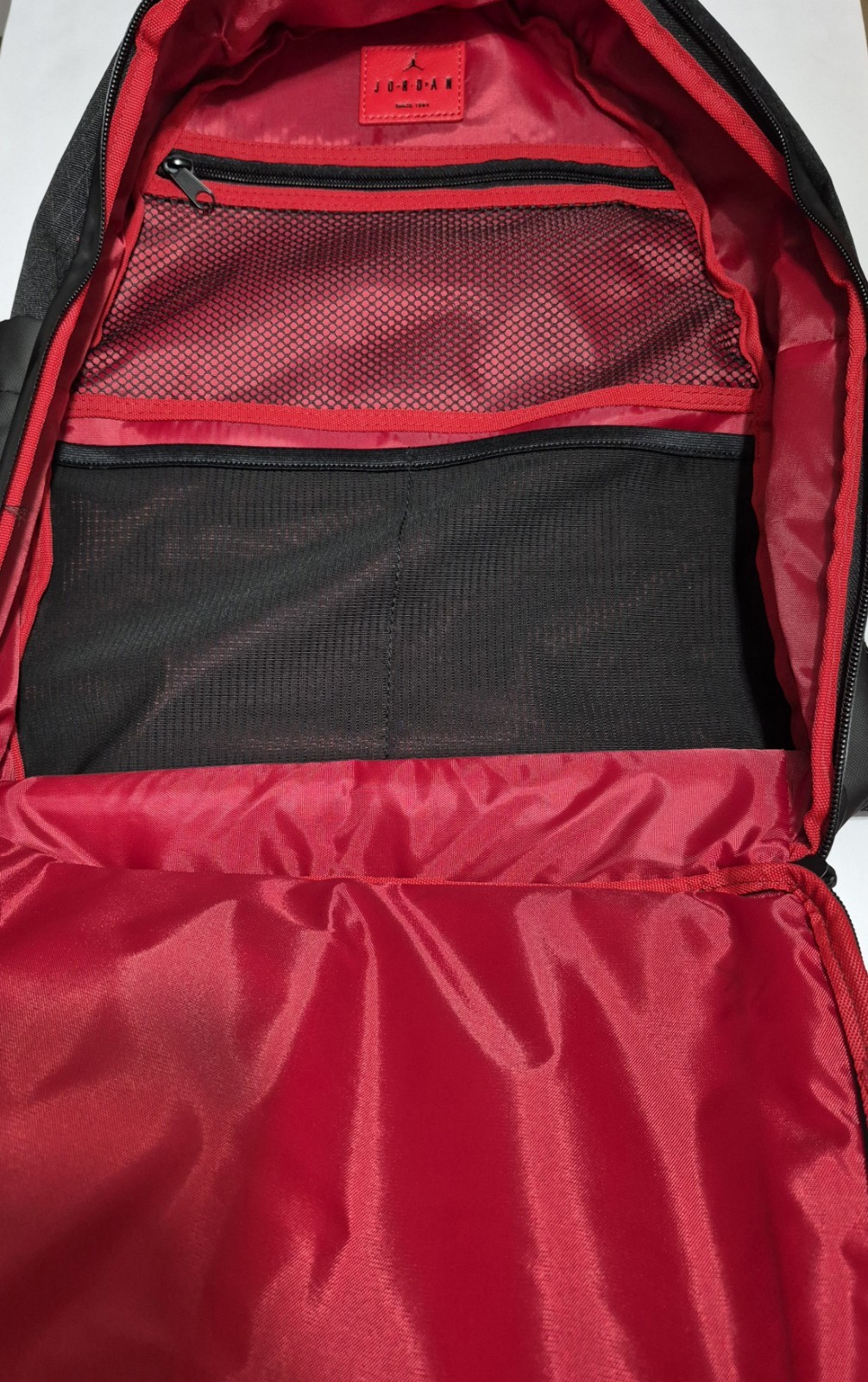 Nike Jordan Collector’s Daypack Black 40.6L IR8110-010 Rare MA9176 023