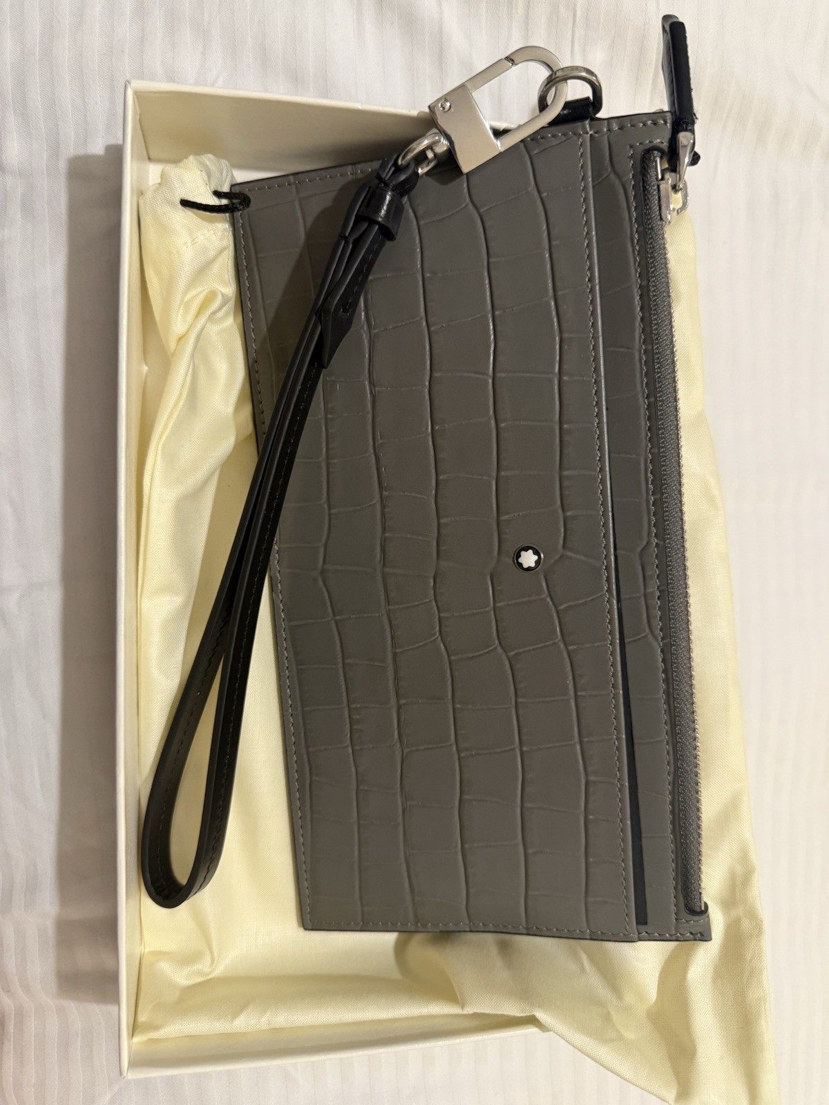 Montblanc Mini Pouch Grey Croc embossed Leather wrist strap 130013 RRP £445
