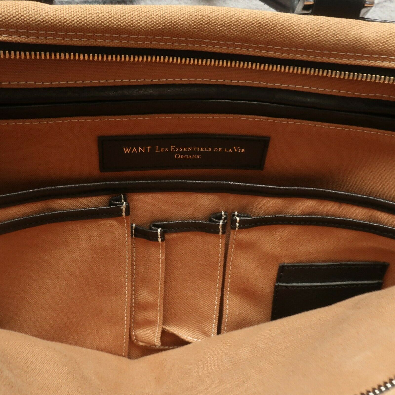 Rare WANT Les Essentiels De La Vie Organic Satchel Briefcase Bag Computer