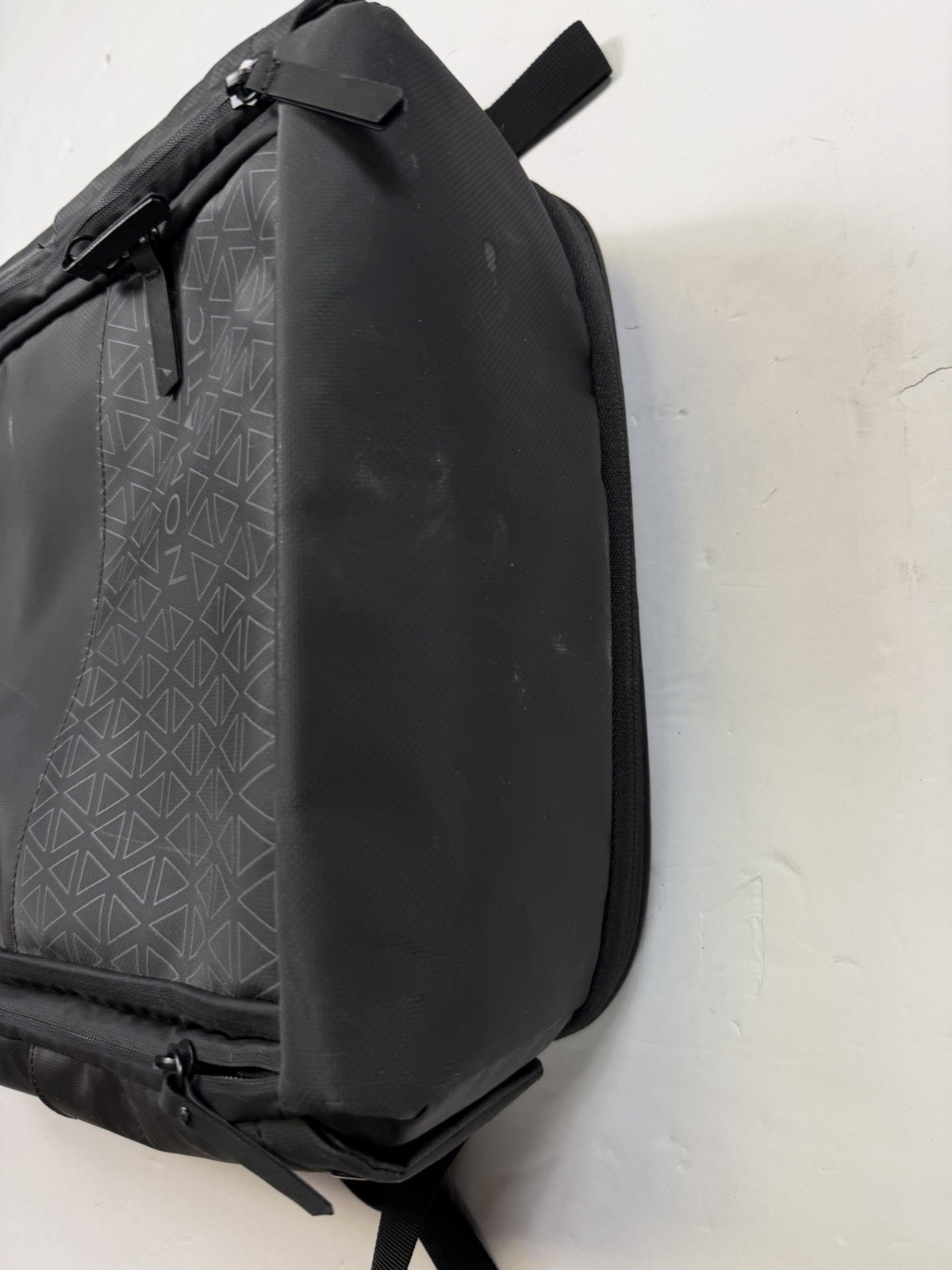 Nomatic Travel Pack Backpack 20L Tech Techie Carry-On Black (BT2)