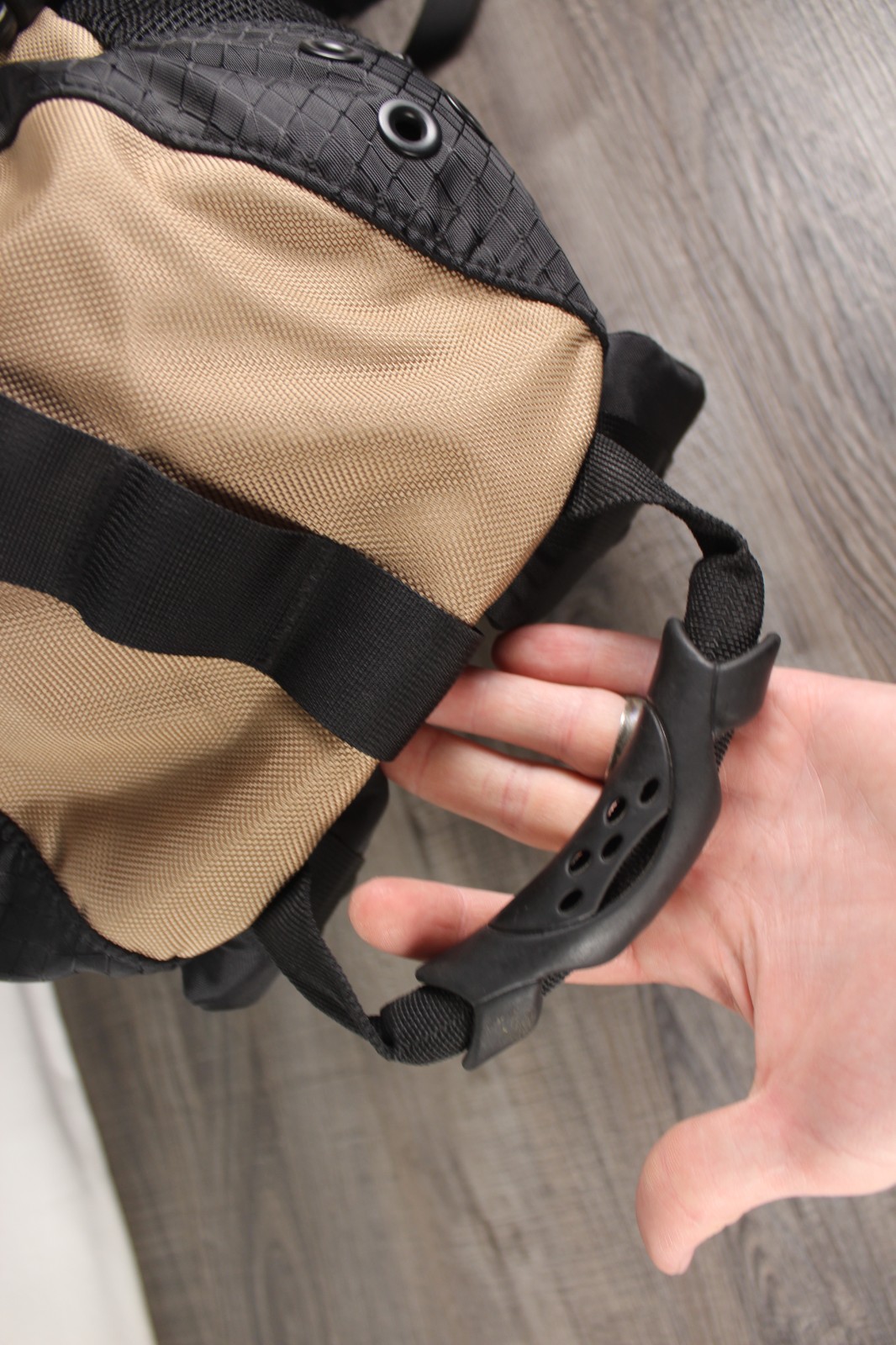 Vintage Y2K Oakley Icon Backpack Desert Tan Black Military Rucksack Clean Shape