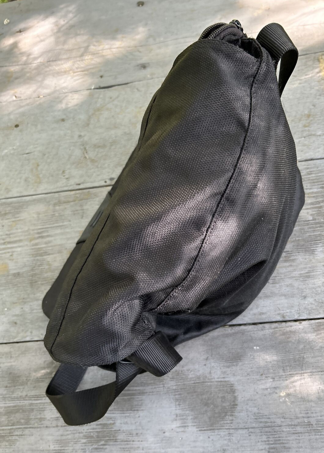 TUMI Black Laptop Fabric and leather adjustablebshoulder bag Thailand key chain