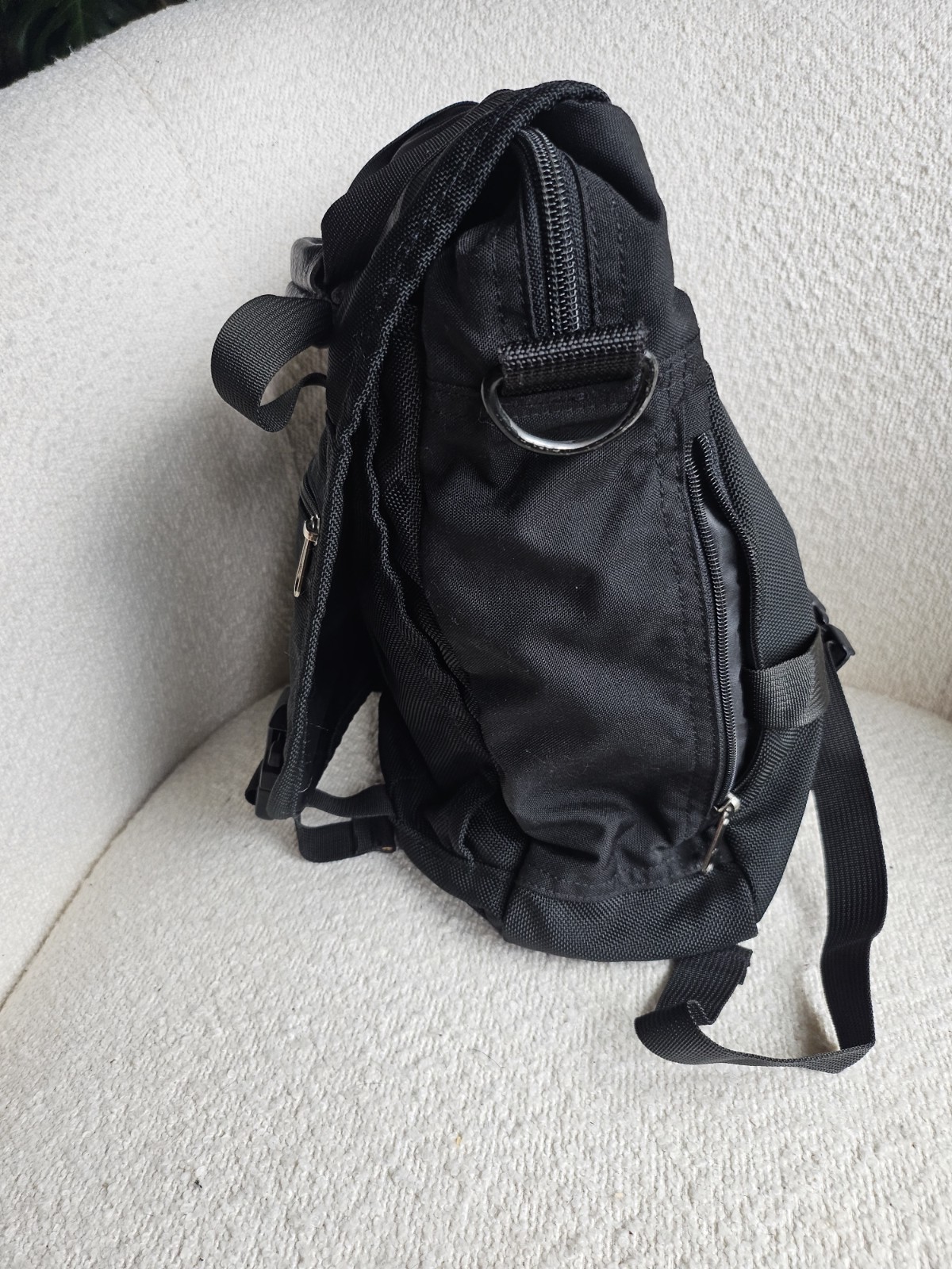 Vintage The North Face “Offsite” Tech Medium Messenger Bag – Black