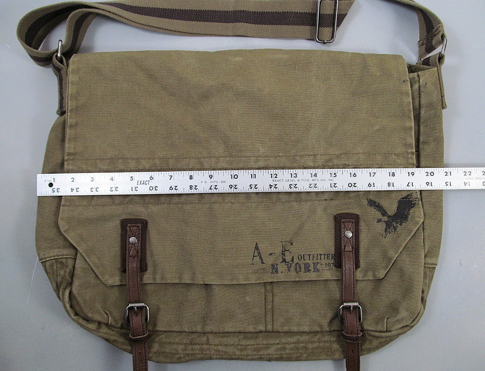 American Eagle Outfitters Y2K Canvas Messenger Bag Army Khaki Vintage Utility