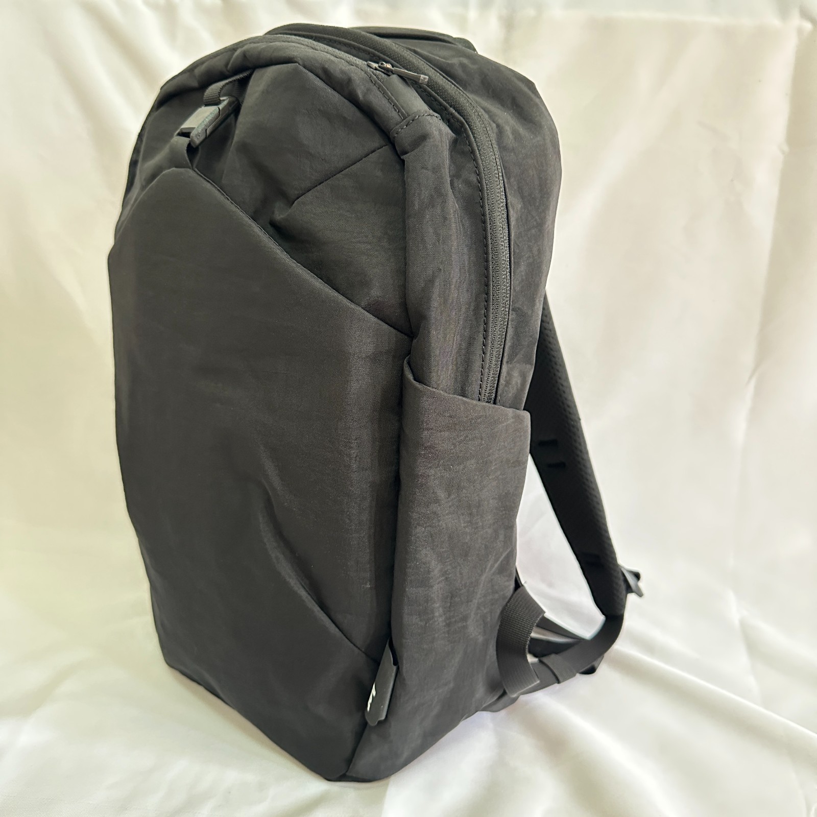 Aer Go Pack 2 20L Black – Packable Lightweight Travel Backpack for 16″ Laptop, B