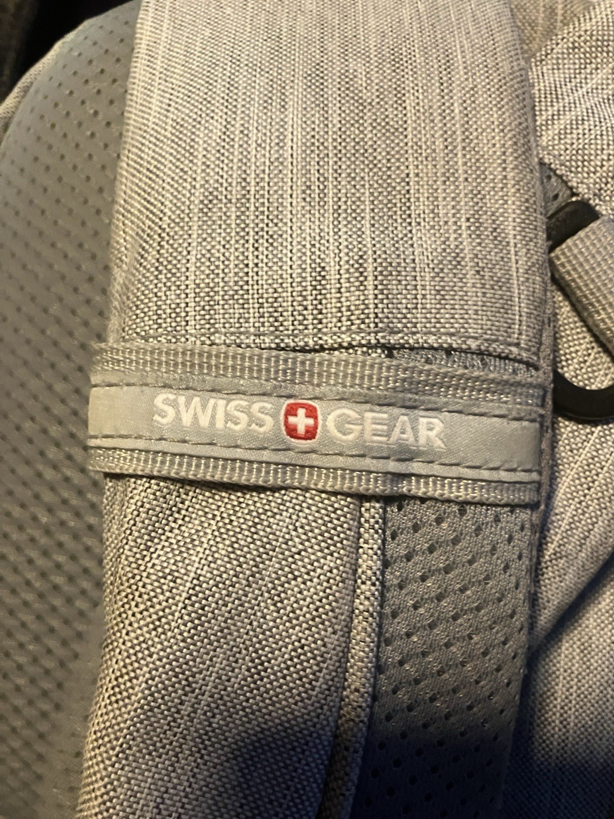 Swiss Gear NWOT , Gray Backpack , L , Gray Full Zip, 9 Pockets