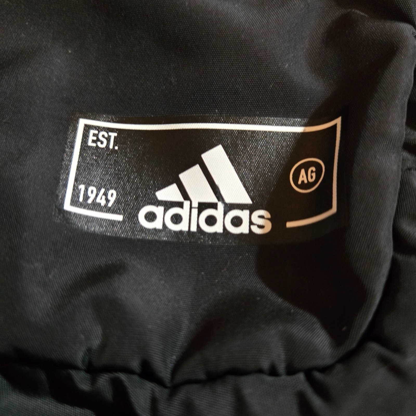 Adidas Unisex Essentials 2 Sling Adjustable Strap Crossbody Bag