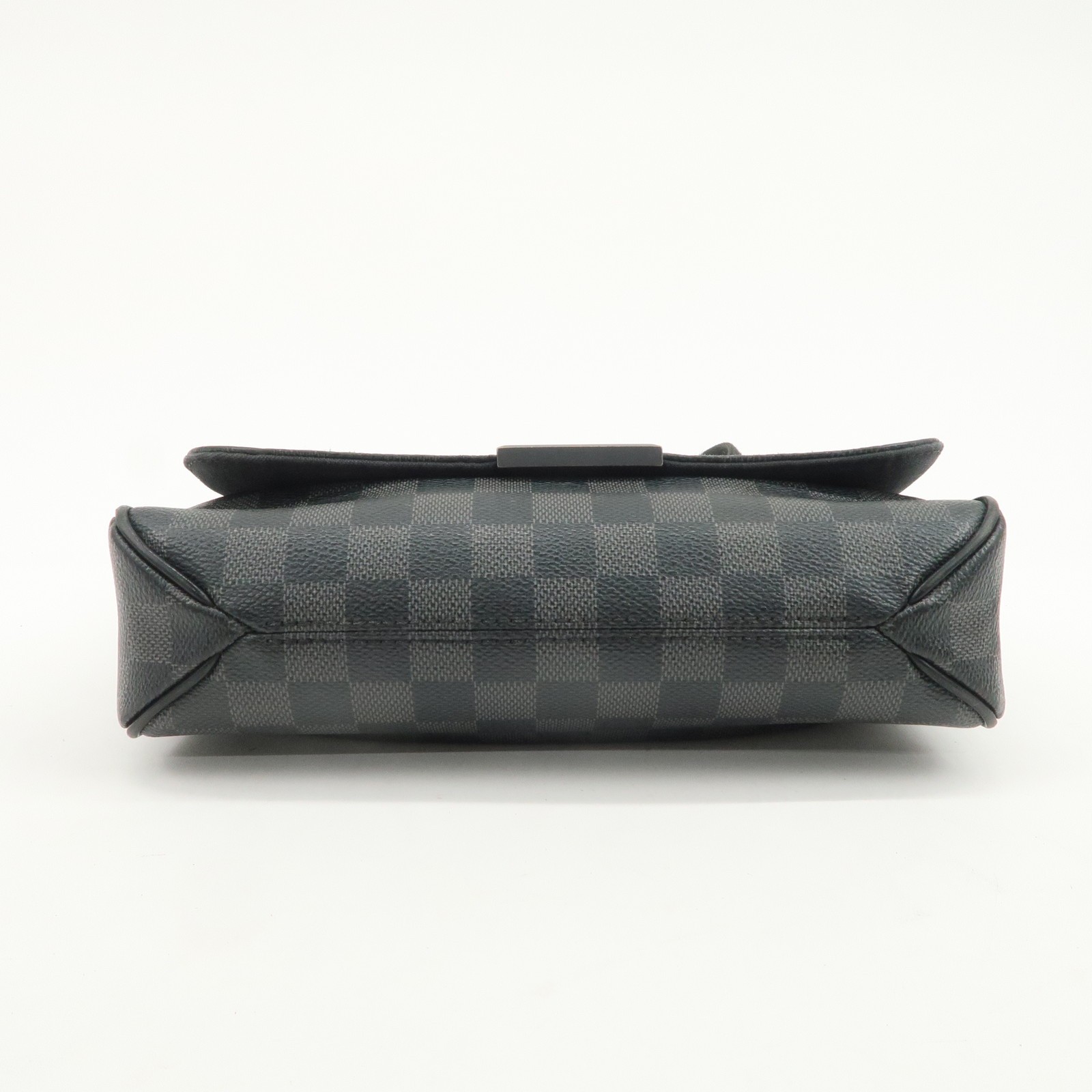 Louis Vuitton Damier Graphite District PM Shoulder Bag Noir N41260 Auth Used F/S