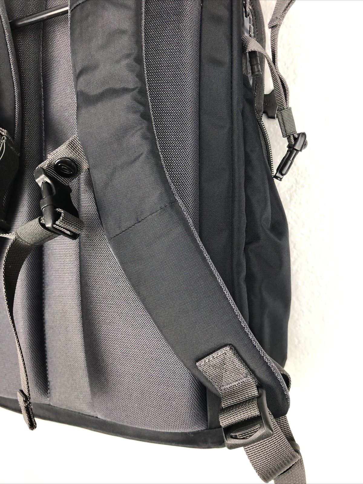 TIMBUK2 The Division Backpack Laptop One Size Black Synthetic Work School Logo