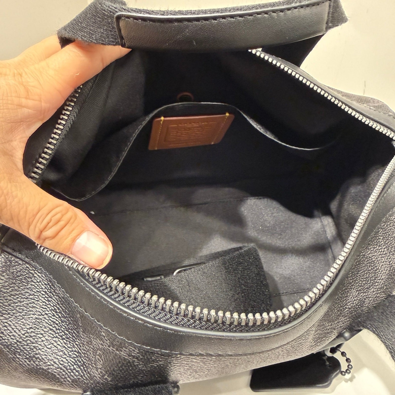 Coach Explorer Duffle Bag 28 Signature Canvas CET22 Matte Black/Black Signature