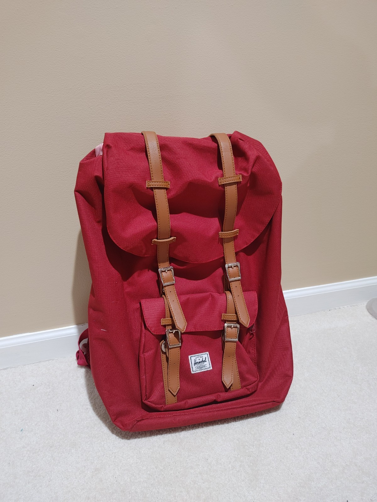 Herschel wine red backpack bookbag w/laptop pocket – up to 15″ laptop/macbook
