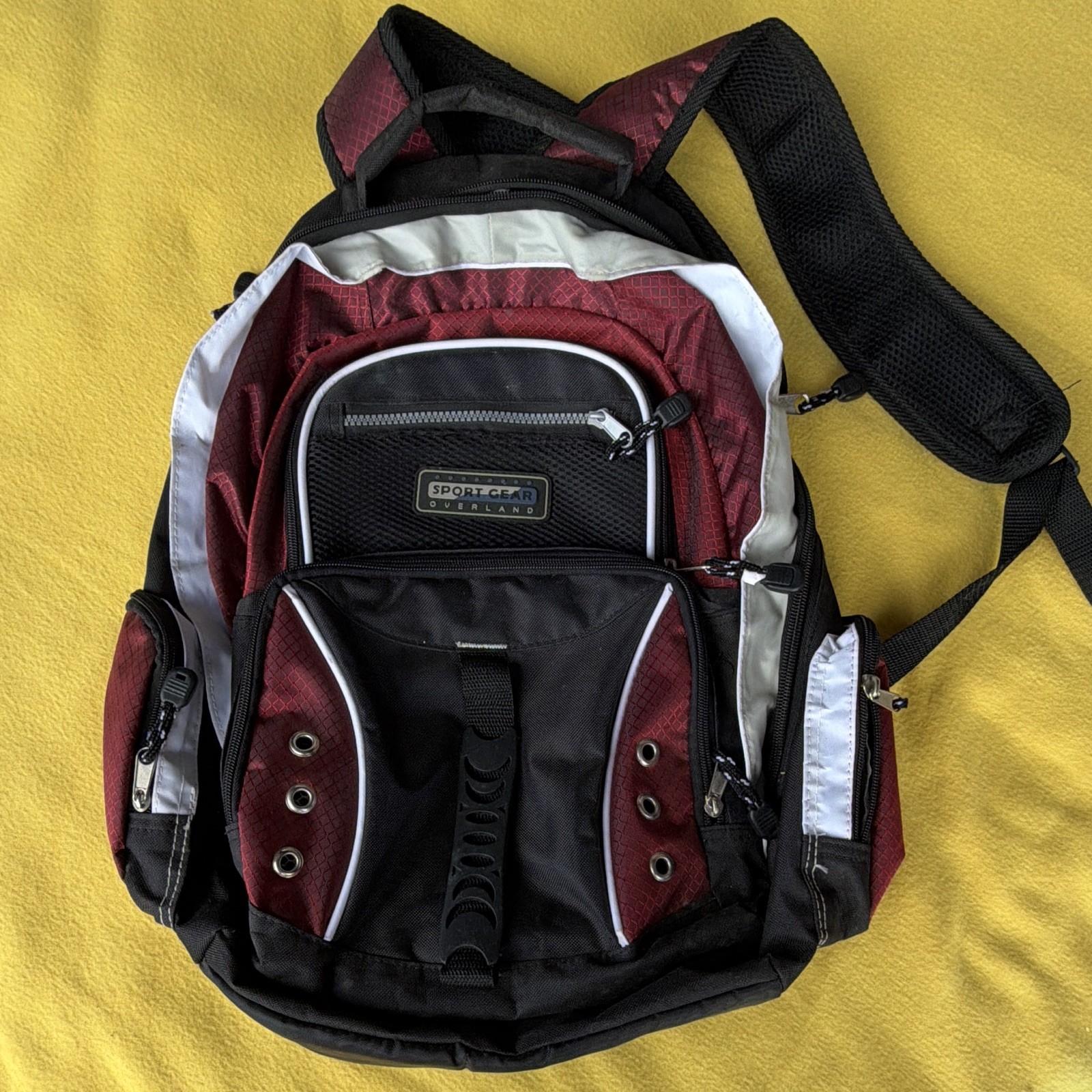 Sport Gear Overland Medium Backpack Black/Red/White Padded Multi-Pocket Zip