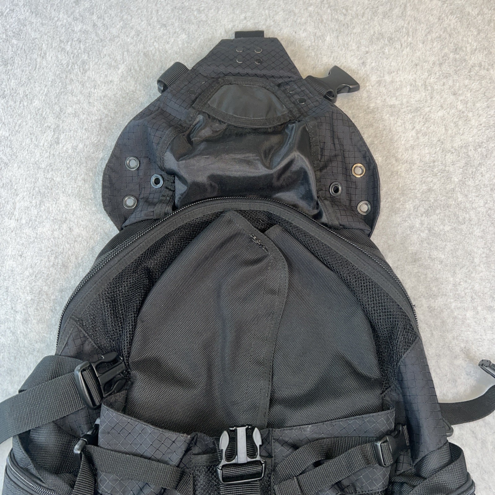 Oakley Software Black Icon Backpack Rucksack Tactical Tech Vintage Y2K Rare
