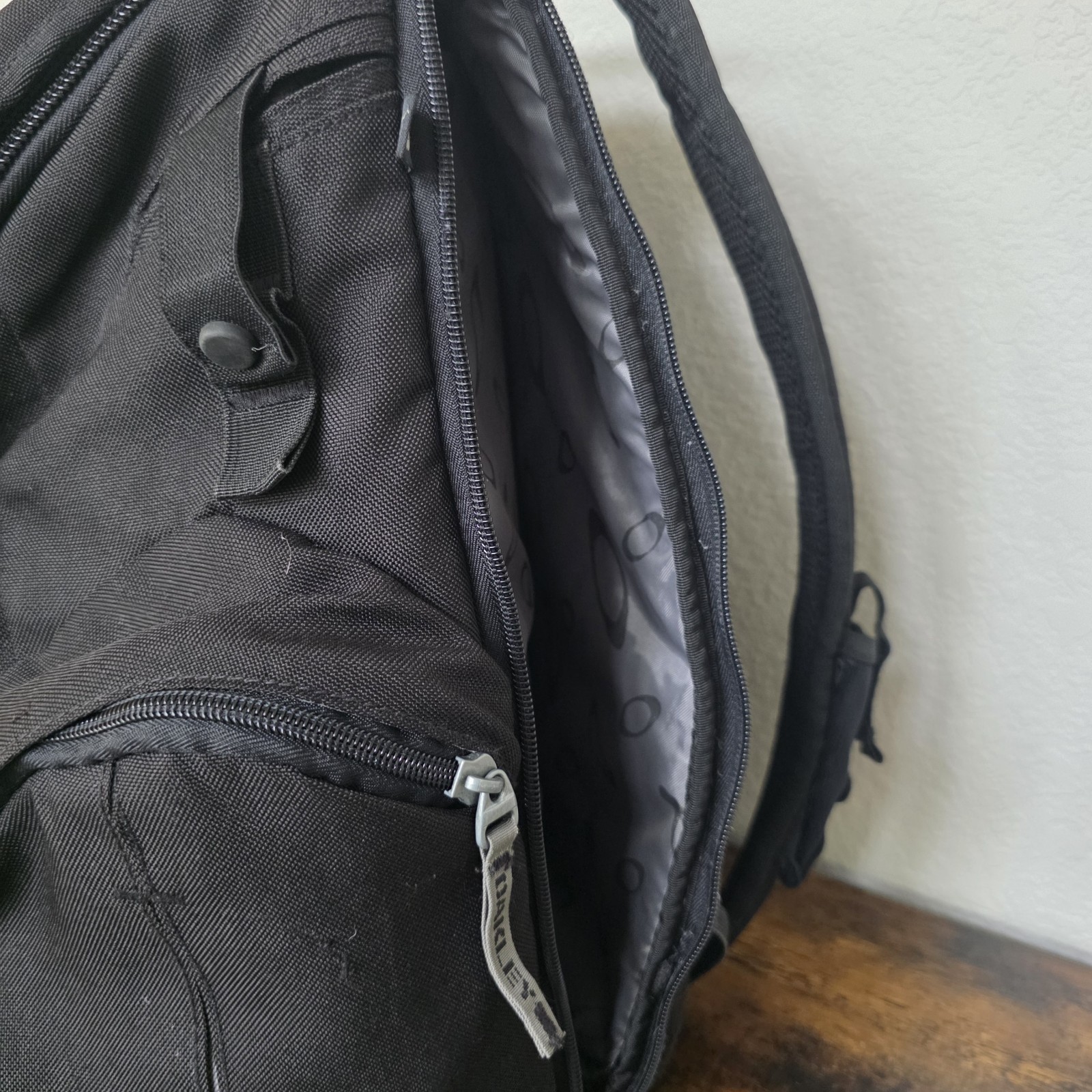 Vintage Oakley Panel Backpack Black Book of Eli Tactical Field Gear Bag Y2K Tech