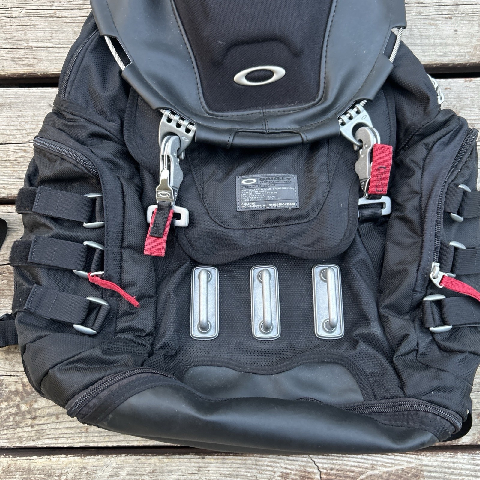 Oakley Kitchen Sink Tactical Field Gear Backpack Stealth Black Daypack Hiking