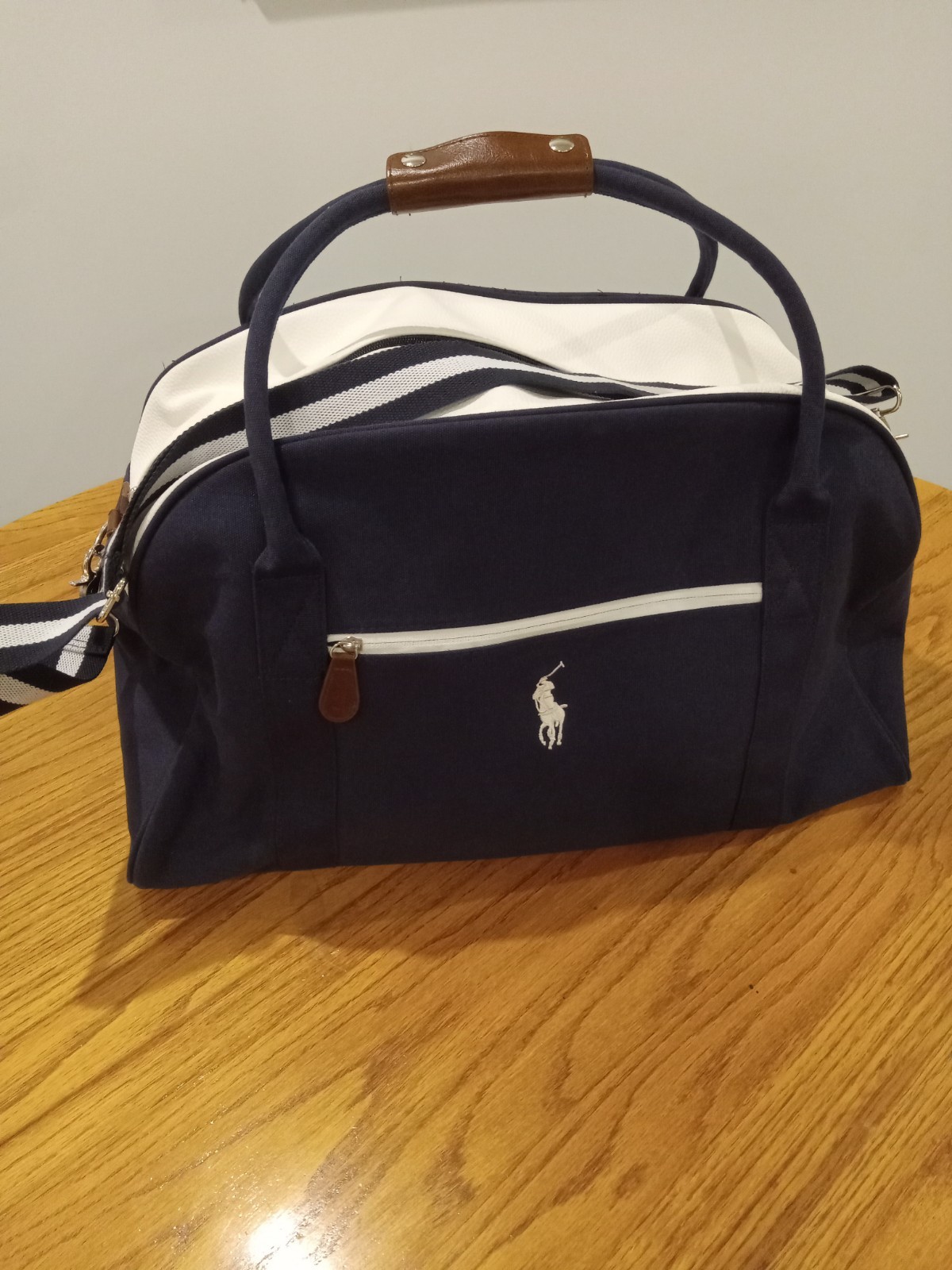 Polo Ralph Lauren Fragrances Navy Blue White Gym Weekender Duffle Travel Bag
