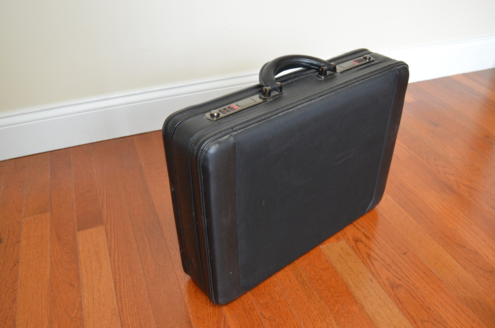 Alpine Swiss Leather Attache Briefcase with Combination Locks Hard Case