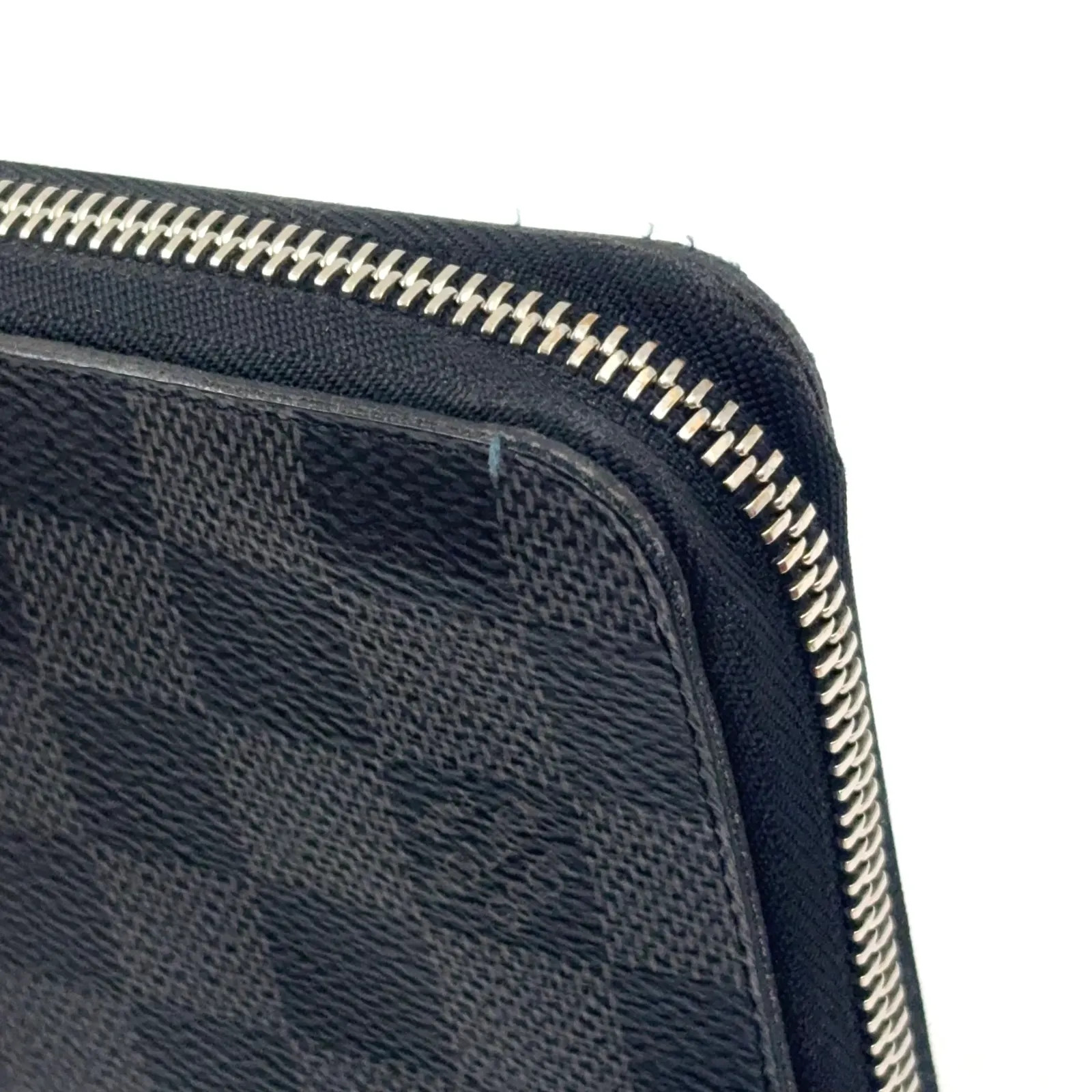 Louis Vuitton N60111 Damier Graphite Zippy Organizer NM Long Wallet Hot Stamped