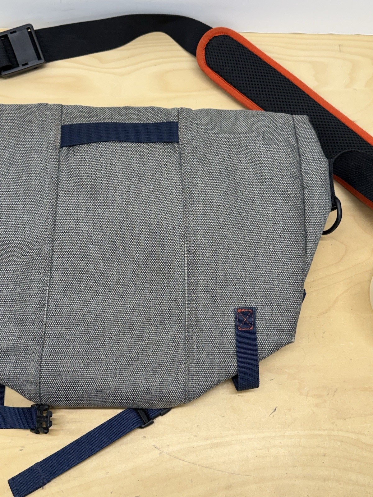 Timbuk2 Messenger Laptop Gray & Orange Shoulder Bag Crossbody Size 17×12