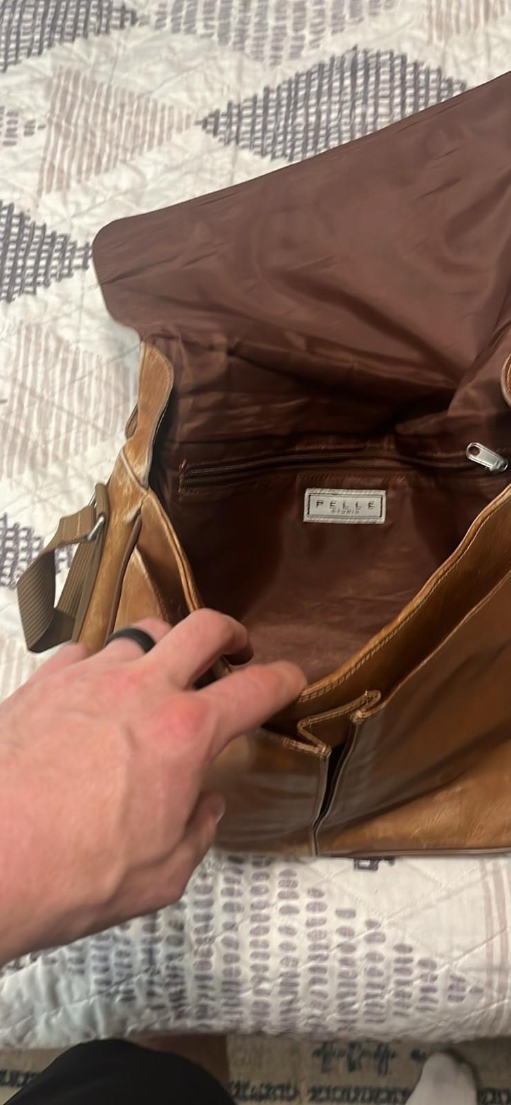 Wilson Leather Pelle Studio Brown Vintage Messenger Bag Briefcase