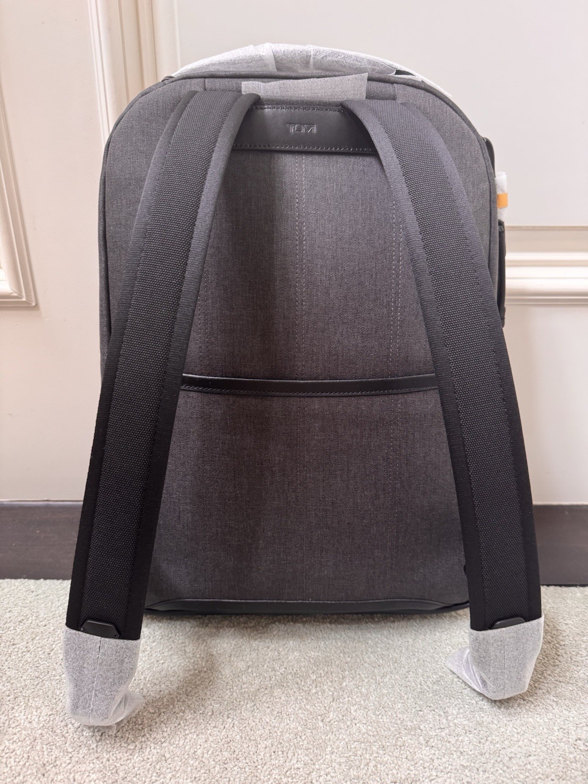New With Tags – Tumi Harrison Bradner Grey Backpack Rucksack Bag 142074-1374