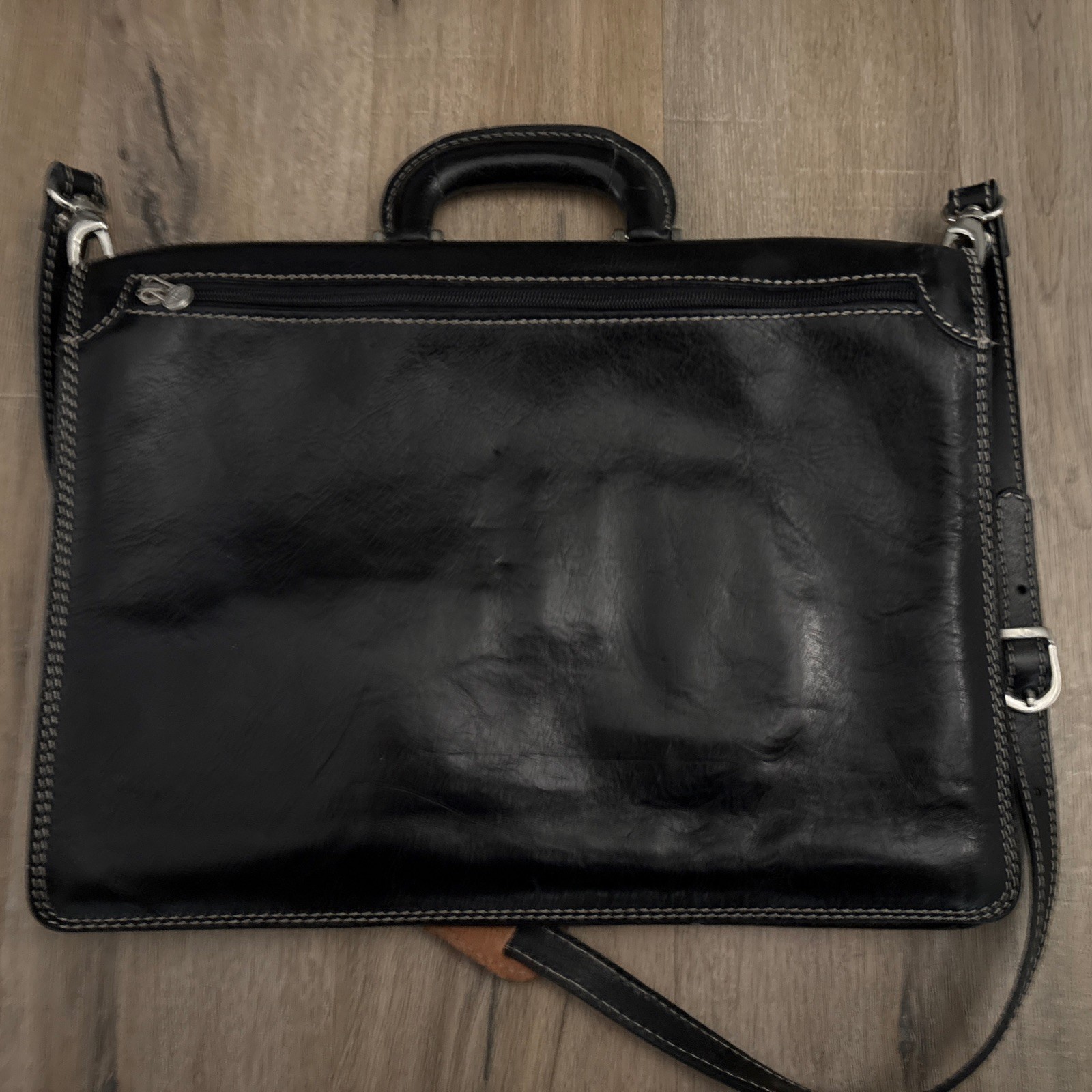 Floto Italian Leather Briefcase with Strap and Lock (no key) Rarely Used