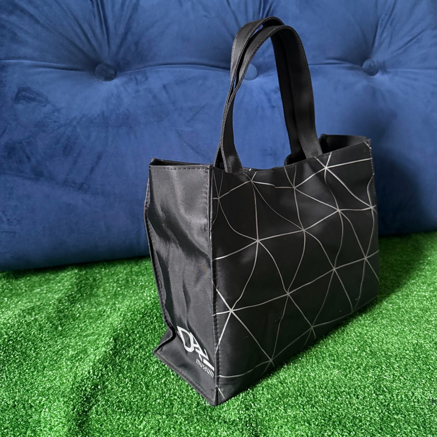 The Dali Museum Enigma Pattern Black Tote Bag Iconic Architectural Glass Windows