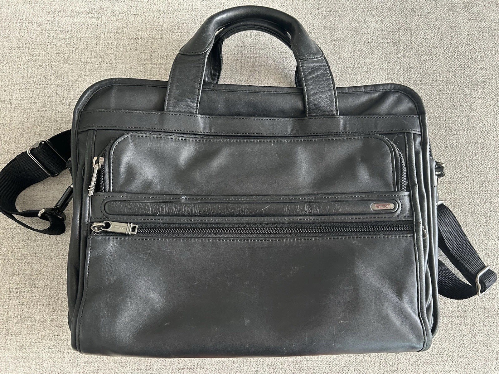 Tumi Black Leather Briefcase Laptop Bag