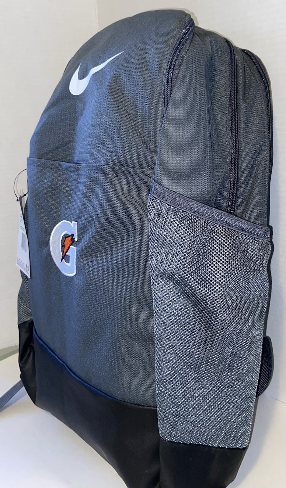 Nike Brasilia Backpack 9.5 training backpack 24L Grey DH7709-026 Gatorade