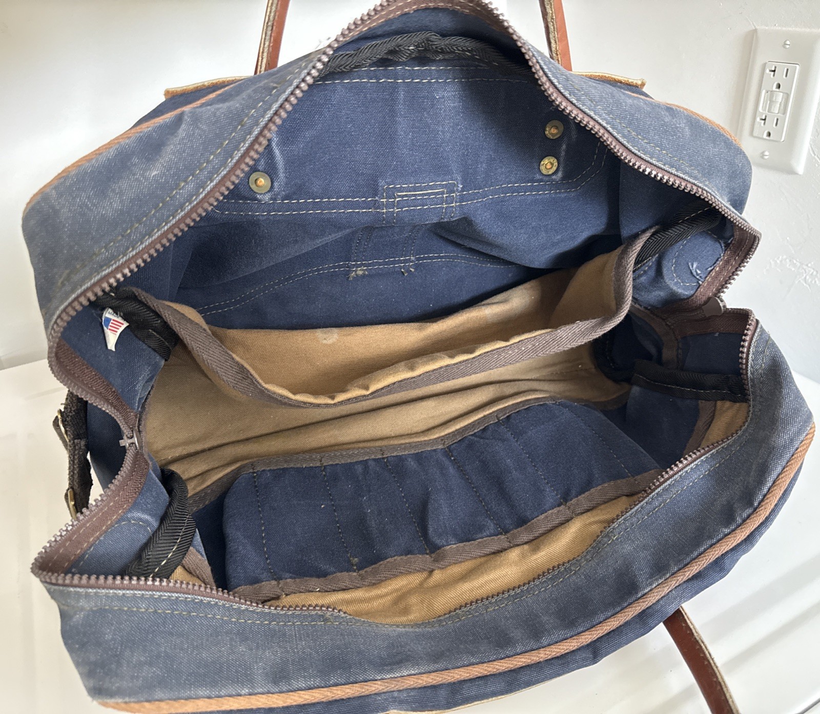 Duluth Pack Minn. Blue Canvas Leather Briefcase USA Travel Bag VTG Well Used