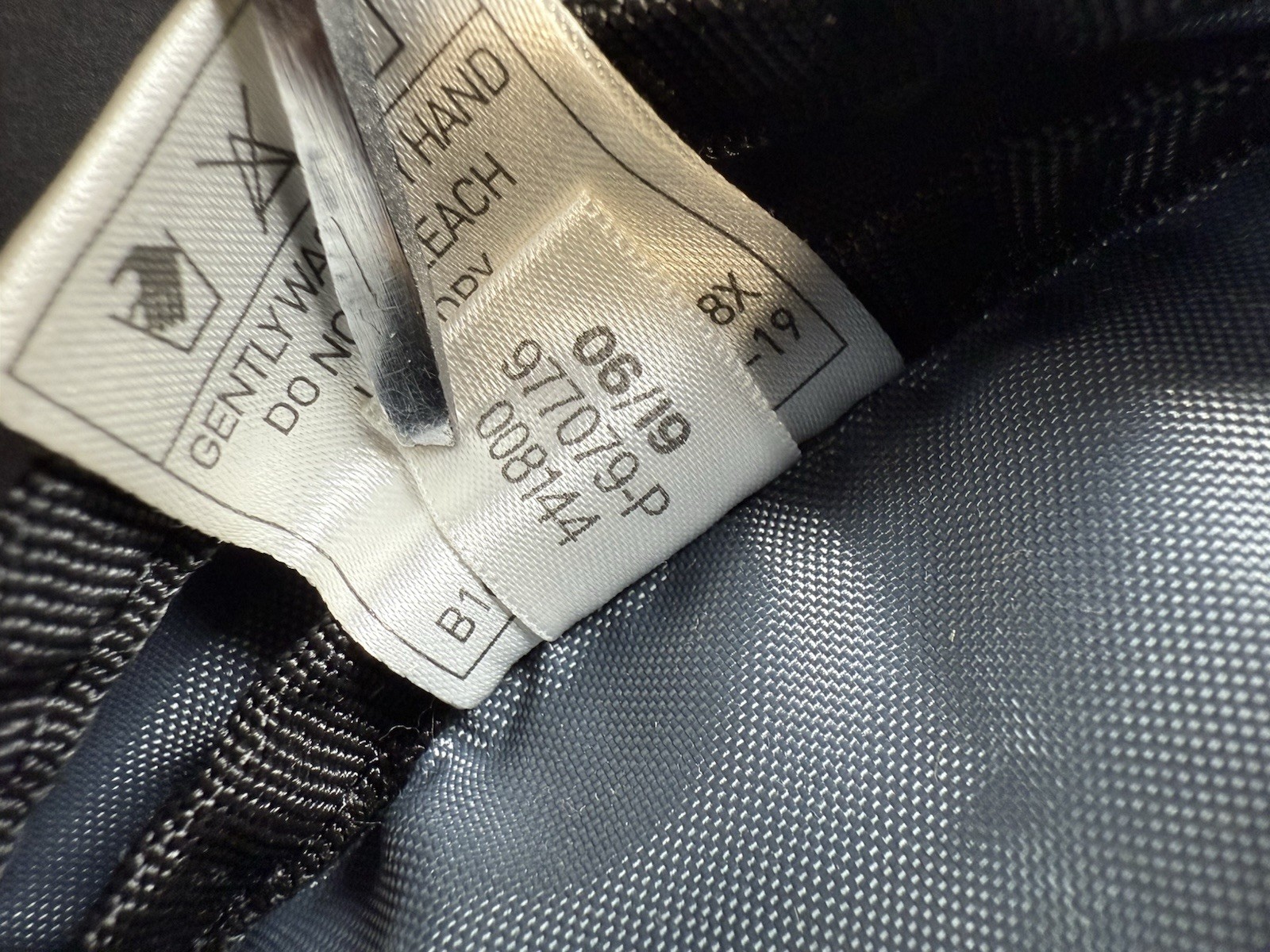 Adidas Originals Unisex National Night Gray/Camo Adjustable Fanny Pack Bag Waist