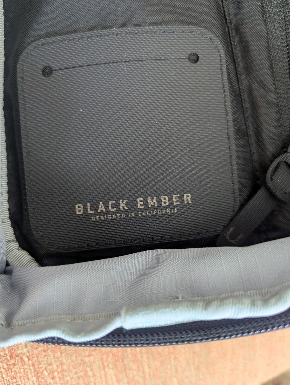BLACK EMBER Shoulder Bag Kompak Men Nylon Bag with Key Jet-Black NWOT