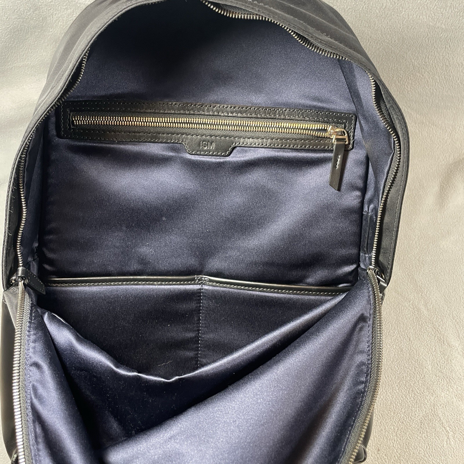 ISM Classic Luxury Backpack Leather Laptop Travel Commute Black Preowned