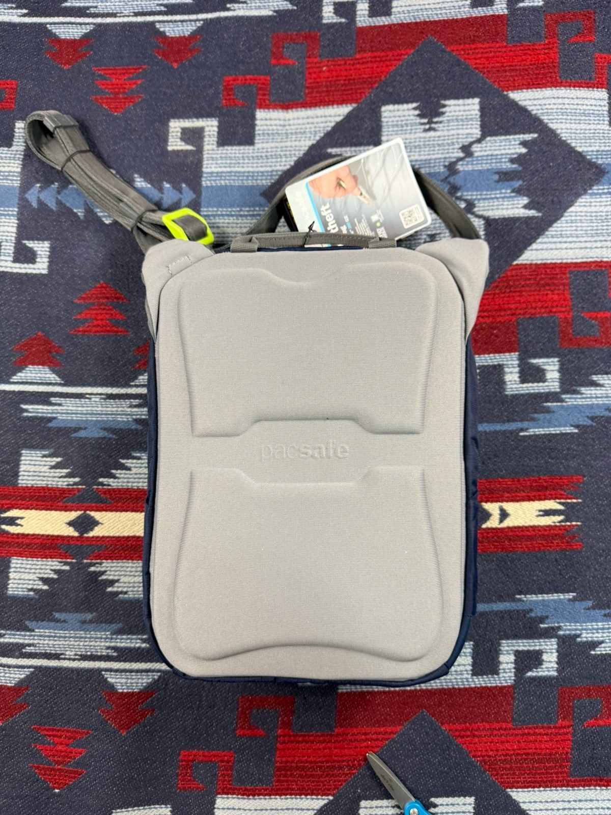 Pacsafe Seahawks Venturesafe 200 GII AntiTheft RFID Crossbody Shoulder Bag Blue