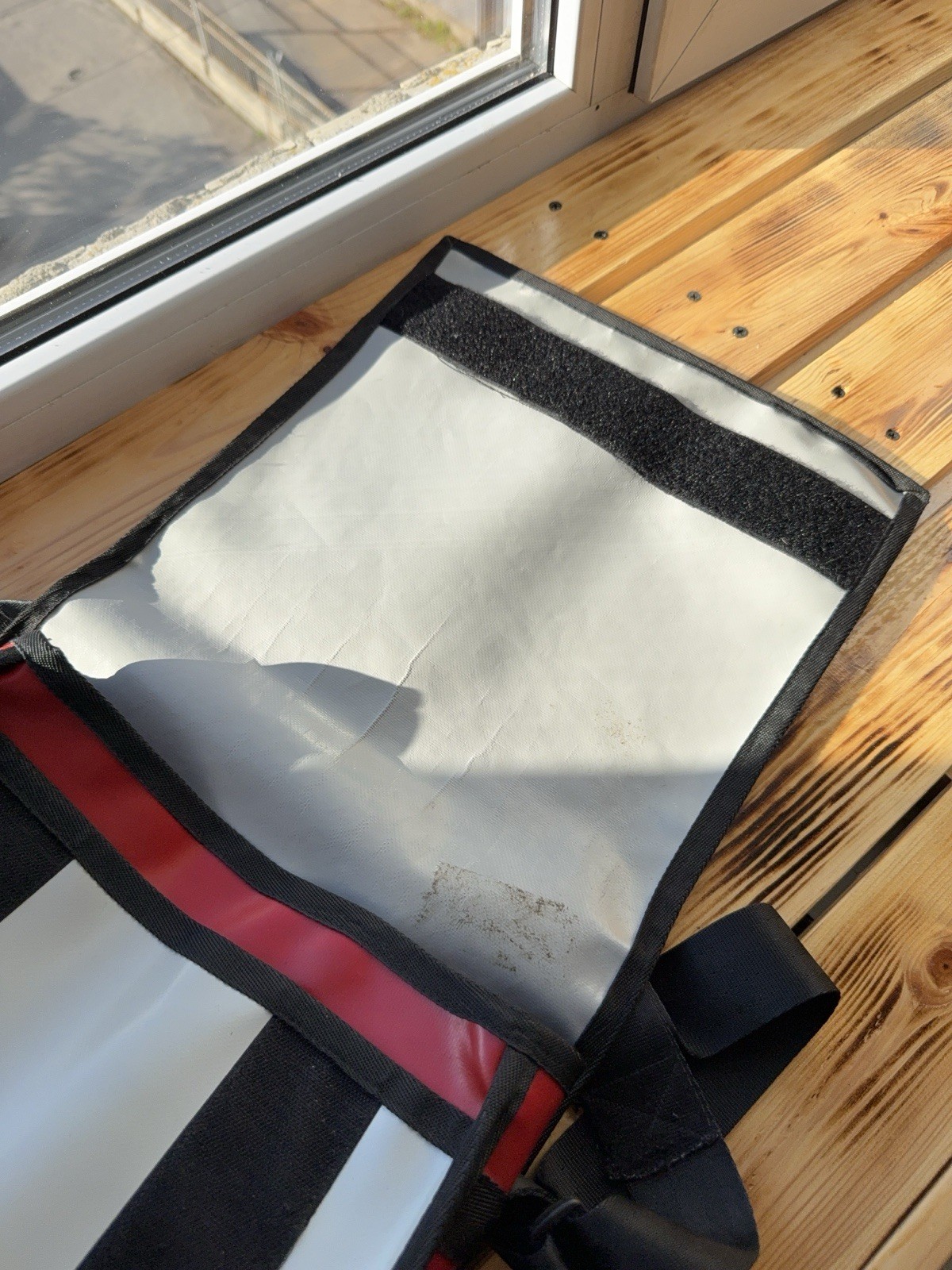 Vintage 00s Y2K Freitag Style Upcycled Tarp Messenger Bag Retro ECO 🌱