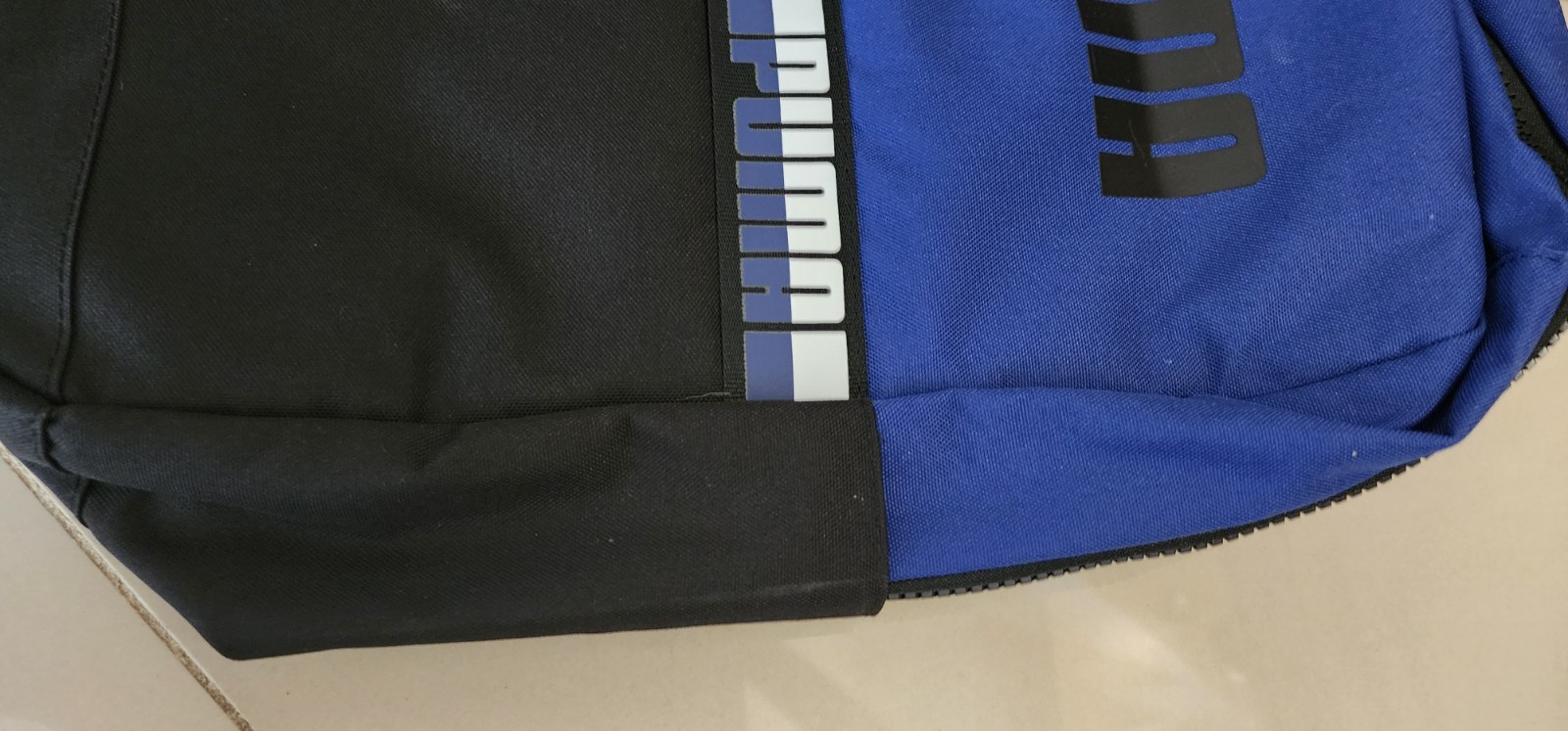 17.5 in Puma Speedway Laptop Backpack Padded Adjustable Shoulder Strap Blue