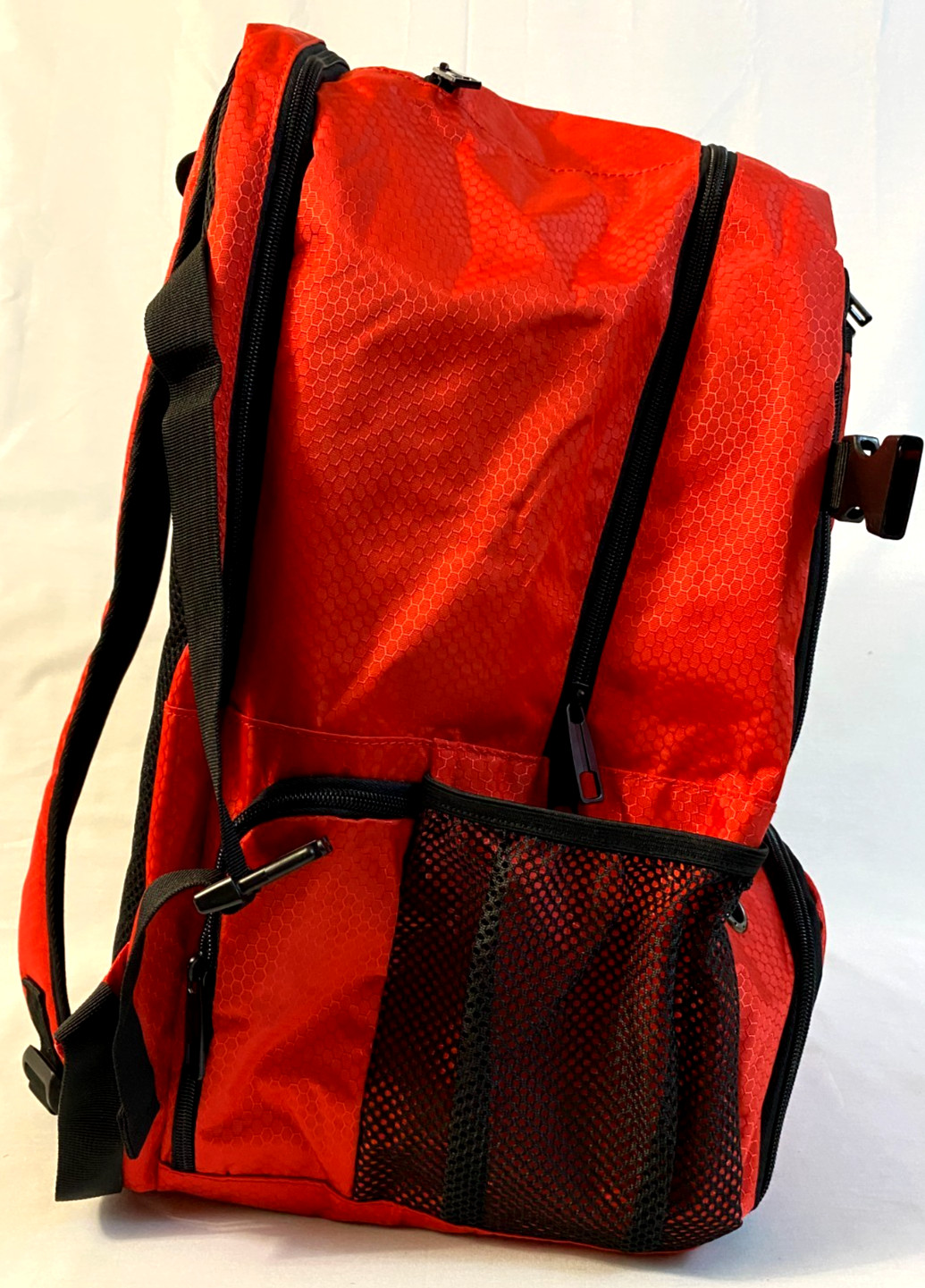 Zoea Red Sports Gear Backpack Large Multi-Pocket Travel School Gym Bag New