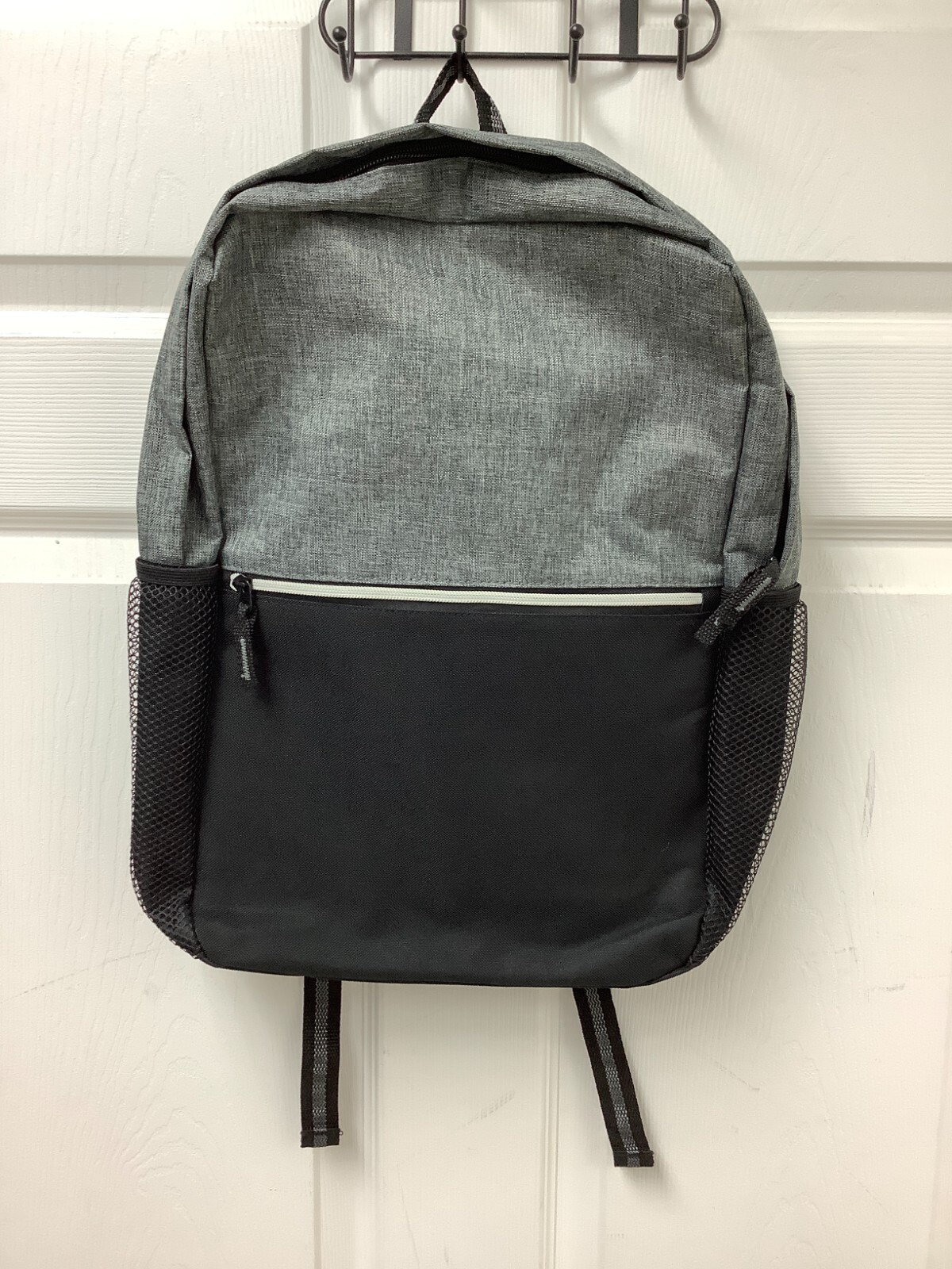 Classic School Backpack – Grey/Black