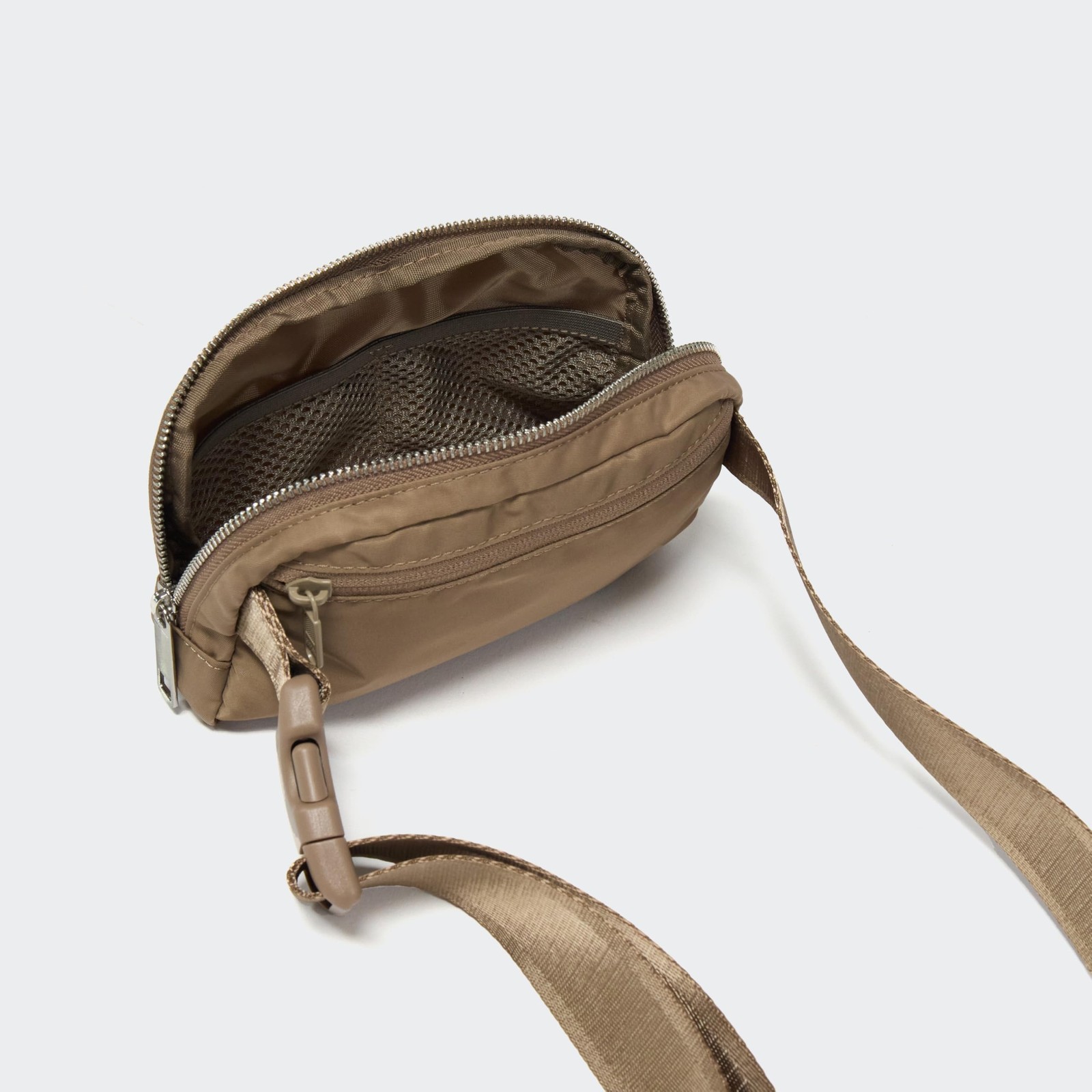 Pander Everywhere Belt 7.5” X 2” X 5” (19cm X 5.5cm X 13cm), 1l, Gray Brown