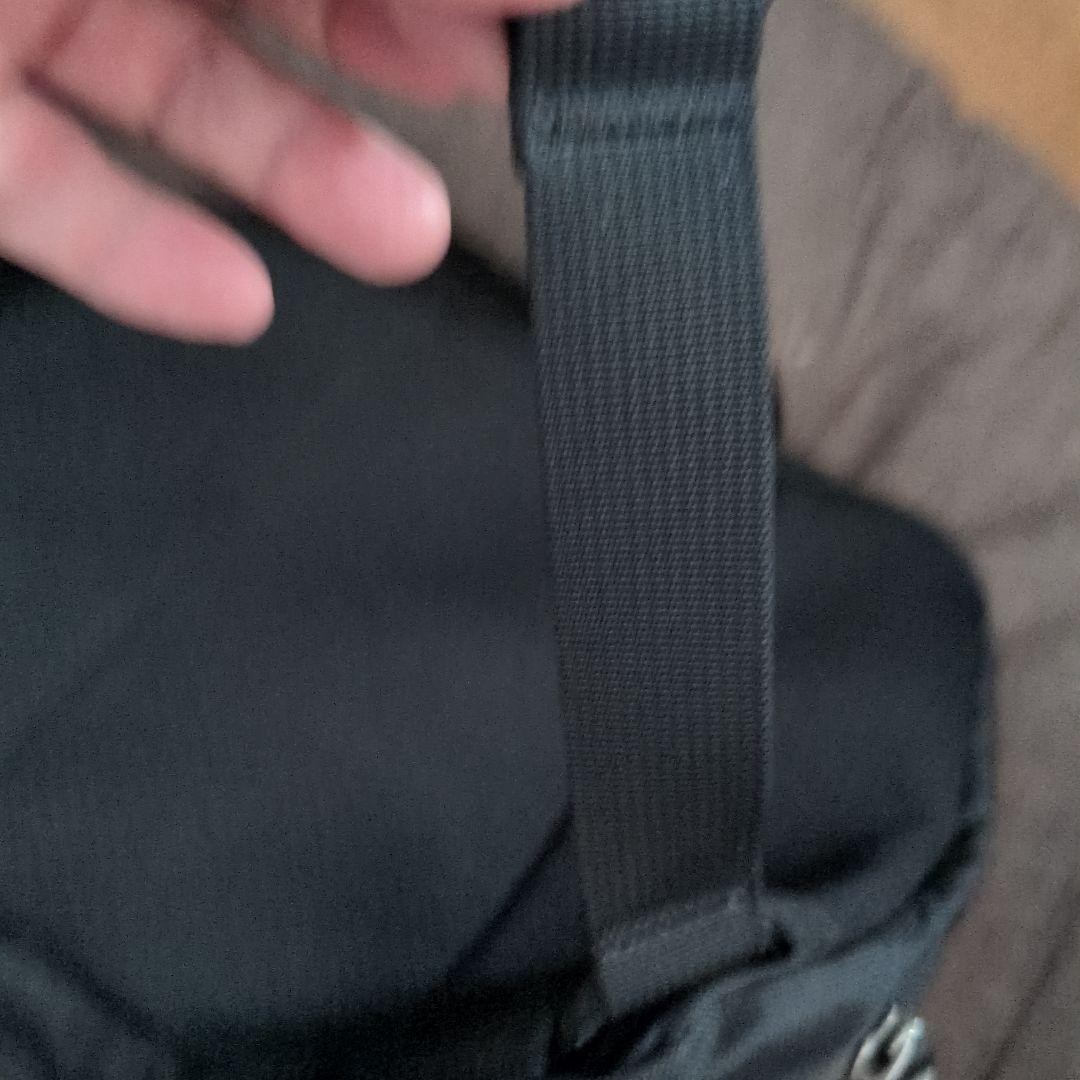 ARC’TERYX Black Shoulder Bag Unused Compact Crossbody 18x24cm