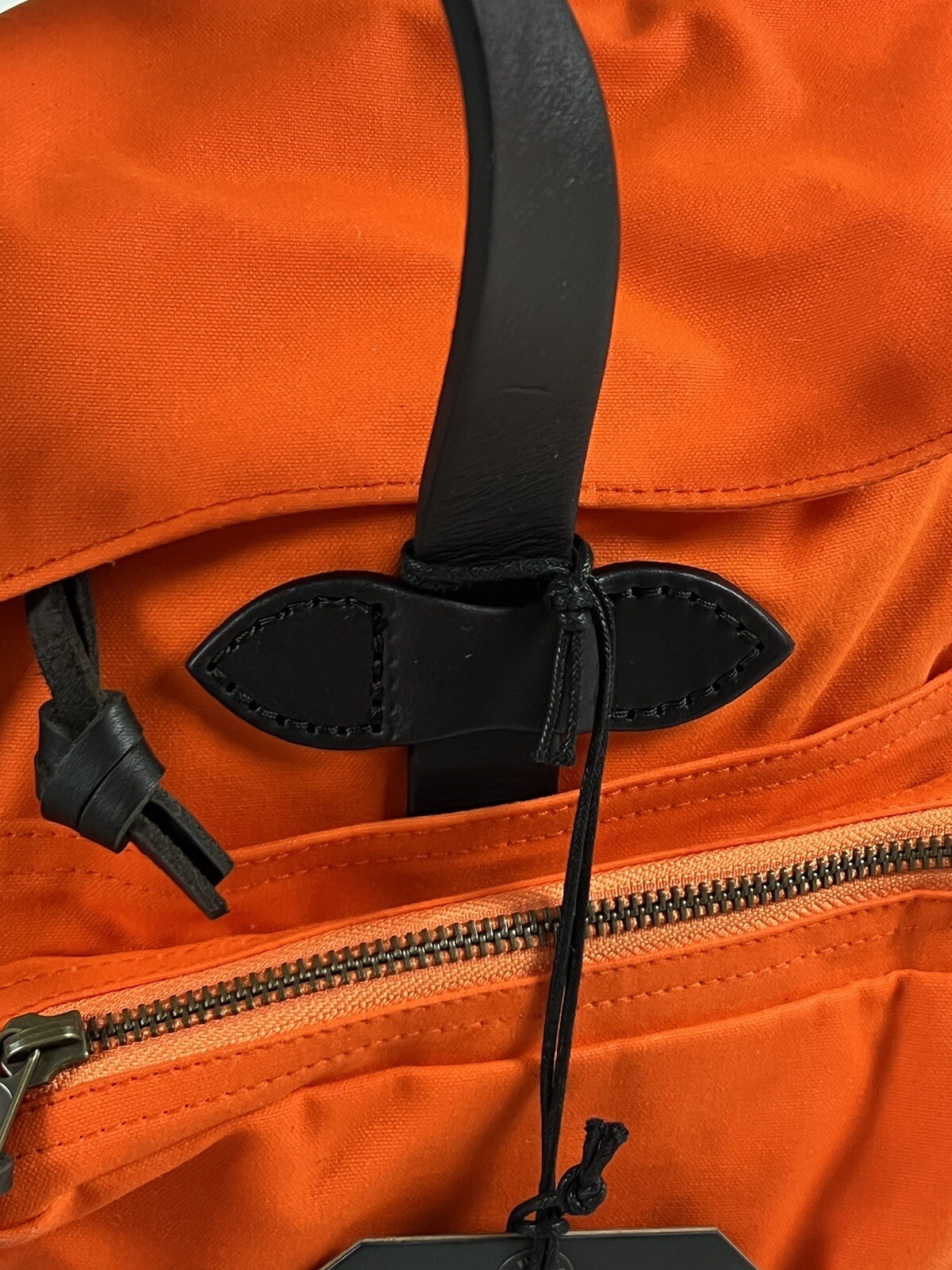 FILSON 24-HOUR TIN CLOTH BRIEFCASE FLAME NWT