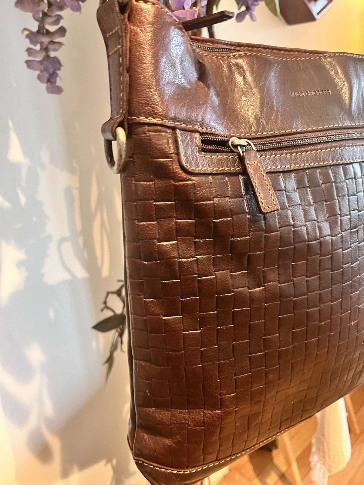 Jack Georges American Brand Buffalo Leather Voyager Crossbody Bag Brown
