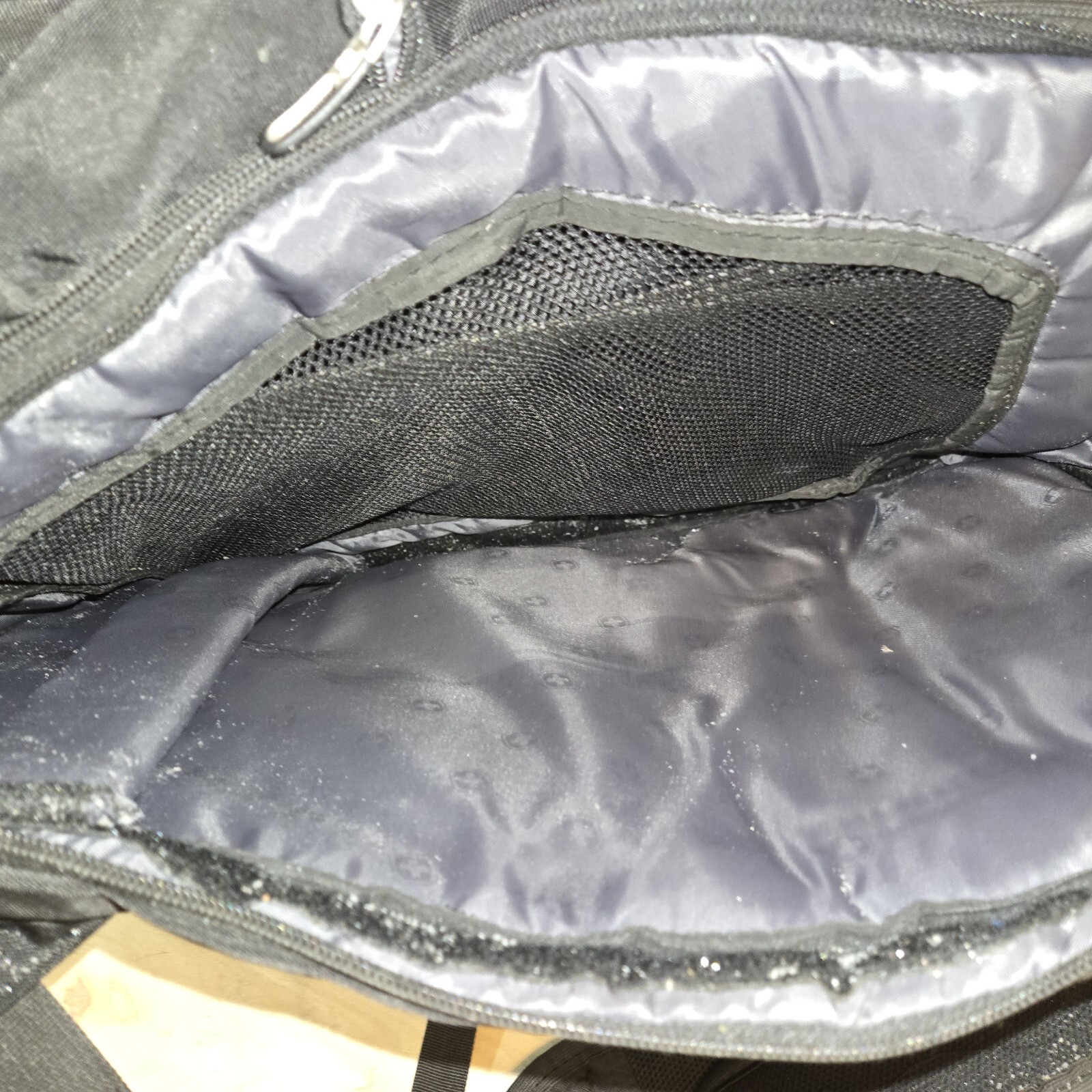 Swiss Gear Laptop Backpack Travel Hiking Black Airflow Multi Layers Bag 16 in