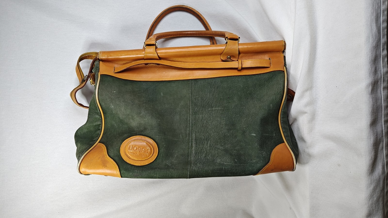 Vintage NAPOLI Finest Leather Duffel Bag Two Tone Green Tan Carry On Weekender
