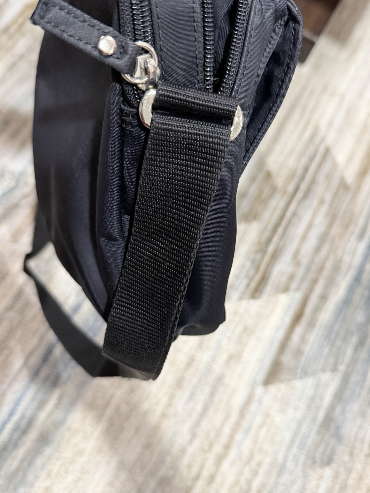 Esprit Black Small Crossbody Bag Zip Closure Adjustable Strap Unisex Casual