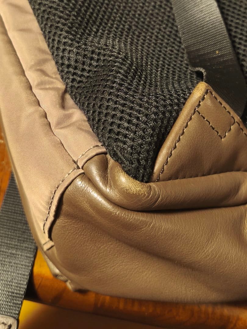 Ultima Tokyo Brown Bag Bag