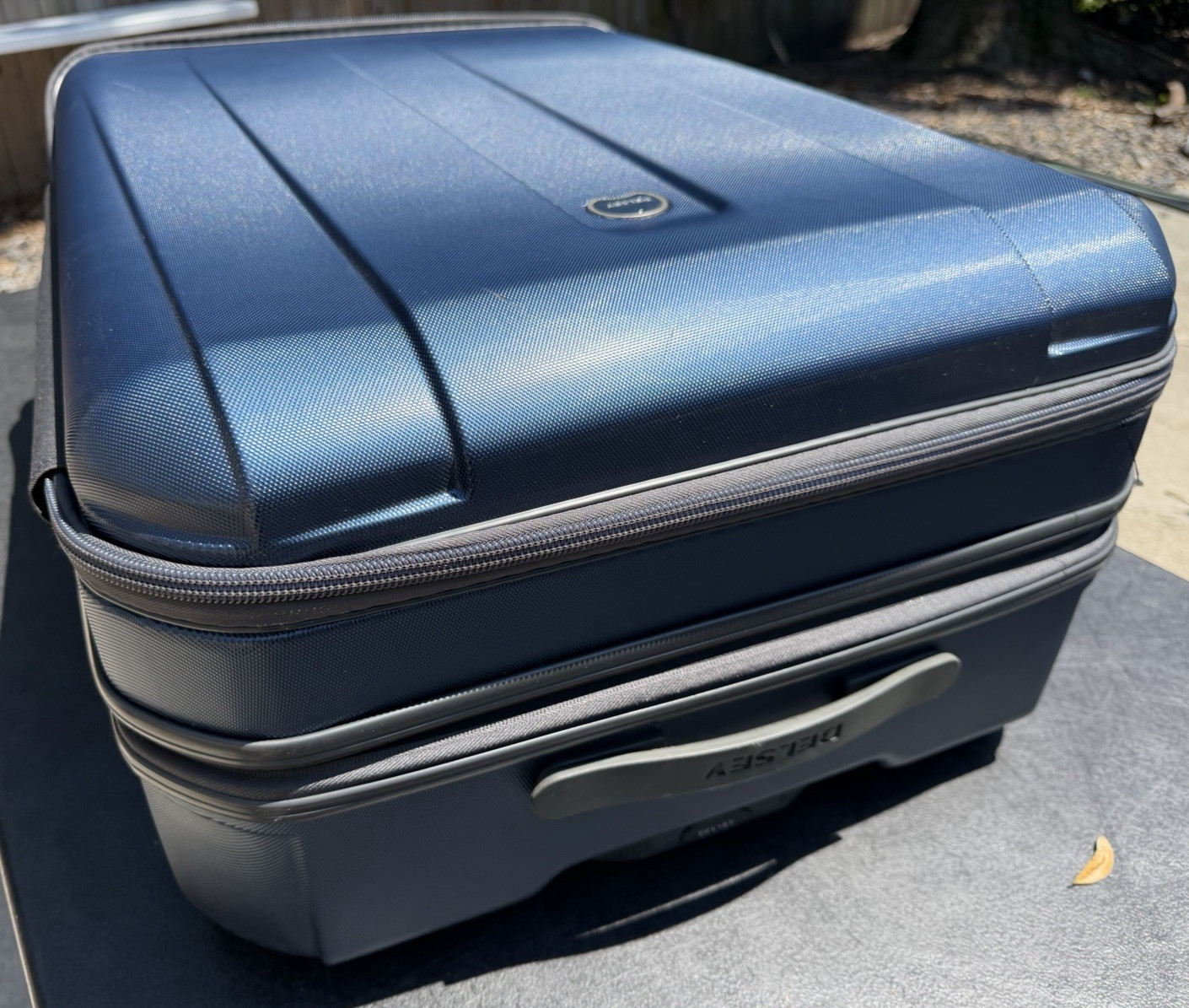 DELSEY PARIS Hardside Expandable Luggage BLUE Spinner Wheels 32 Inch W TSA Lock