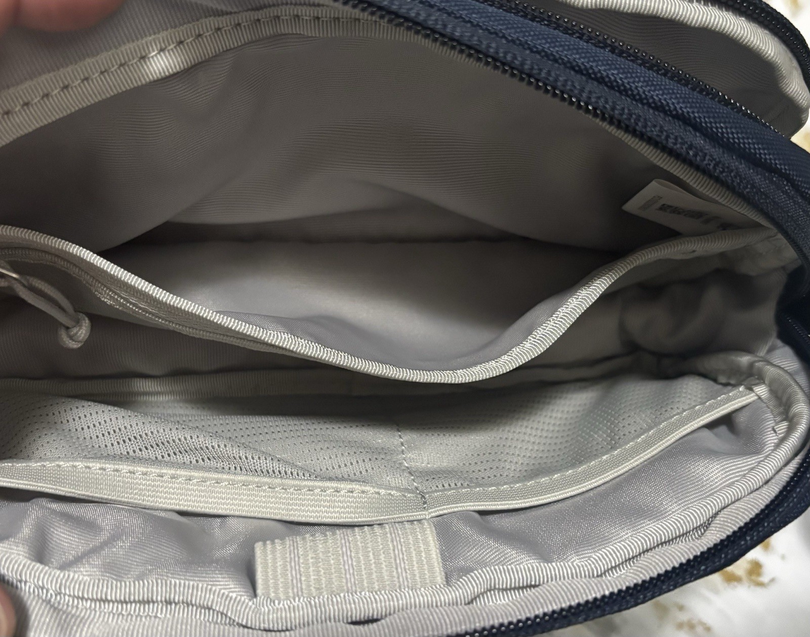 Tomtoc T12M Tech Organizer Travel Cable Electronics Accessory Case Navy NWT