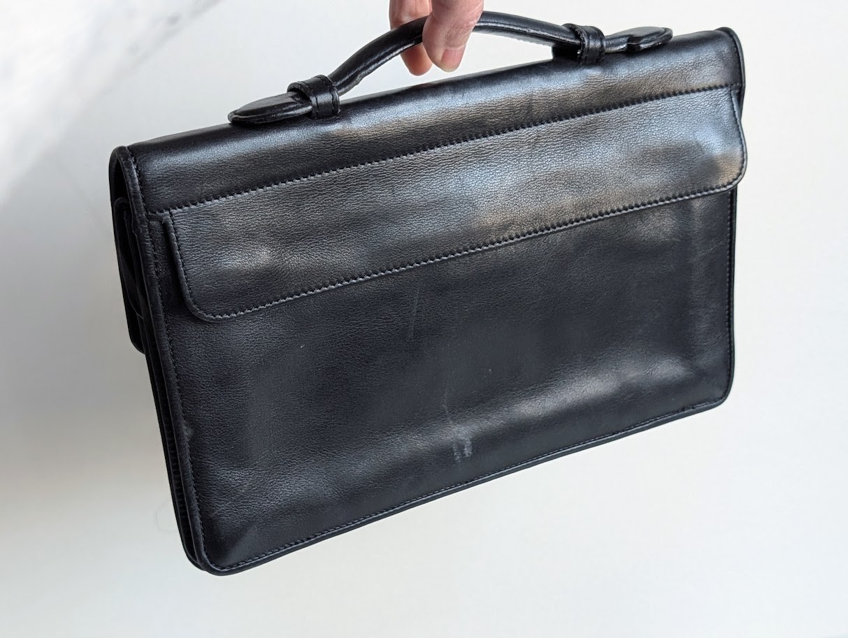BARNEYS NEWYORK Small Briefcase Classic Black Smooth Leather Document Bag Italy